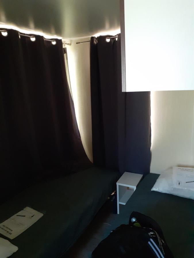 Mobilhome Agreable Sans Draps Ni Serviettes Port-la-Nouvelle Eksteriør bilde